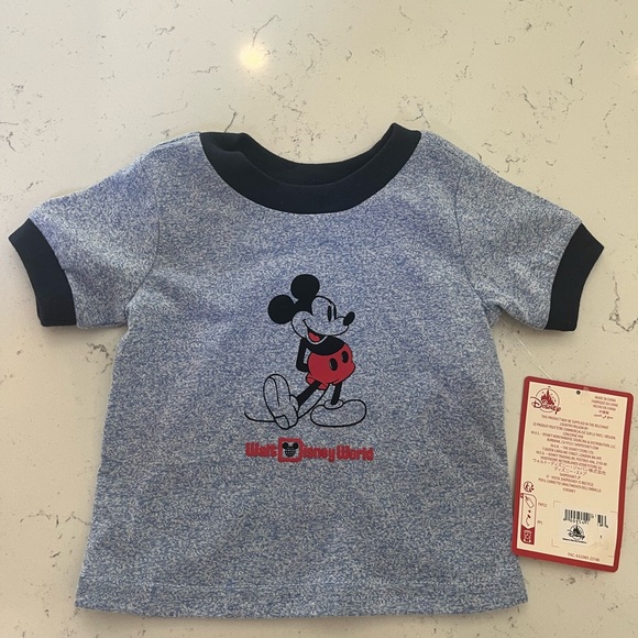 Disney bundle - Picture 2 of 4